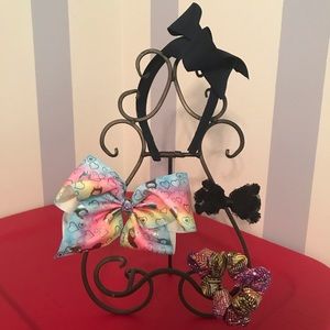 ✳️ 3 for 💲2️⃣4️⃣ ✳️  4️⃣ Hair Accessories - Headband, 2 Bows, & Scrunchie